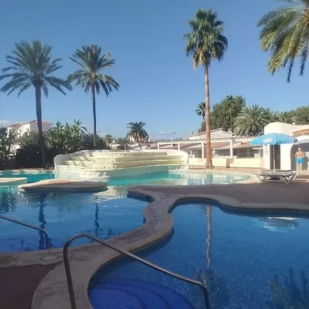 Estudio Caballo-piscina