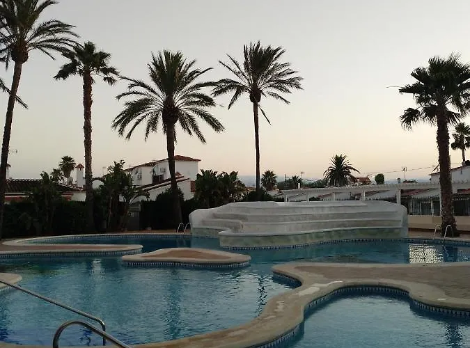 Estudio Caballo-piscina