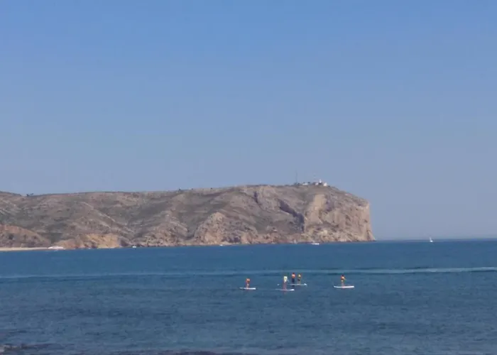 Estudio Caballo-piscina Apartmán *